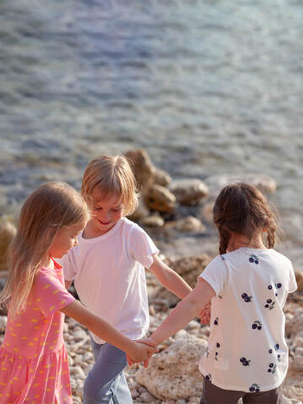 Футболка для девочек Mjölk Голубика