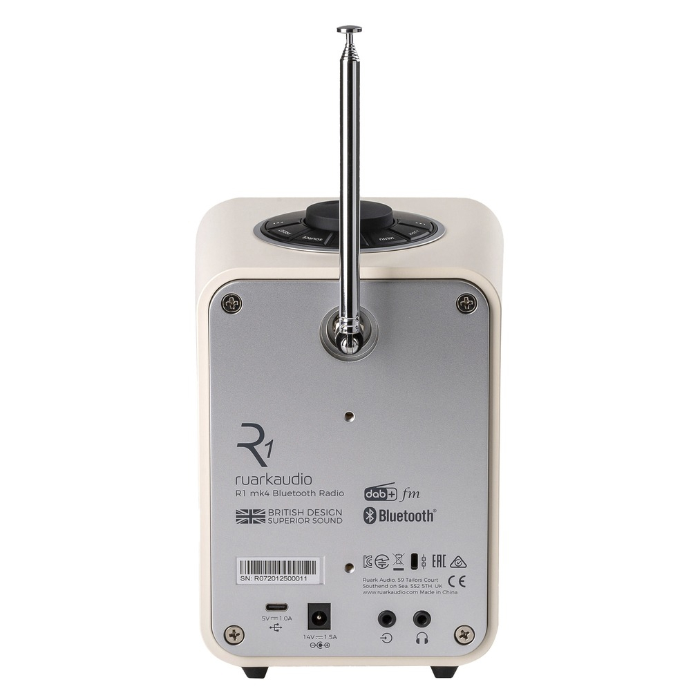 Ruark R1 Mk4 Light Cream — портативная мини-система с FM/DAB-радио и Bluetooth