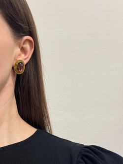 Клипсы с фиолетовыми кабошонами Yves Saint Laurent