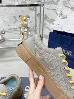 Christian Dior Sneaker