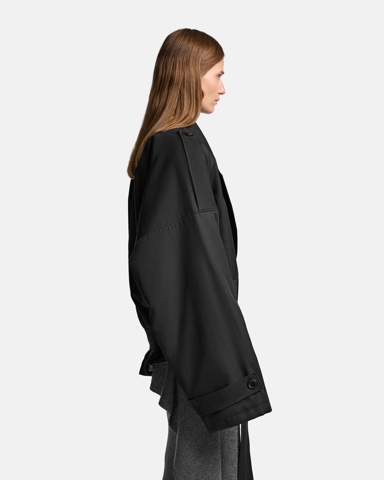 УТЕПЛЕННЫЙ ТРЕНЧ ПЛОСКОГО КРОЯ