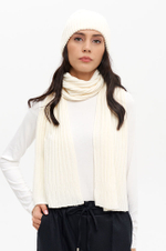 8407 Шарф женский (молочный)