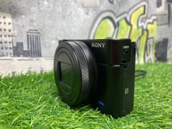 Sony DSC-RX100M6