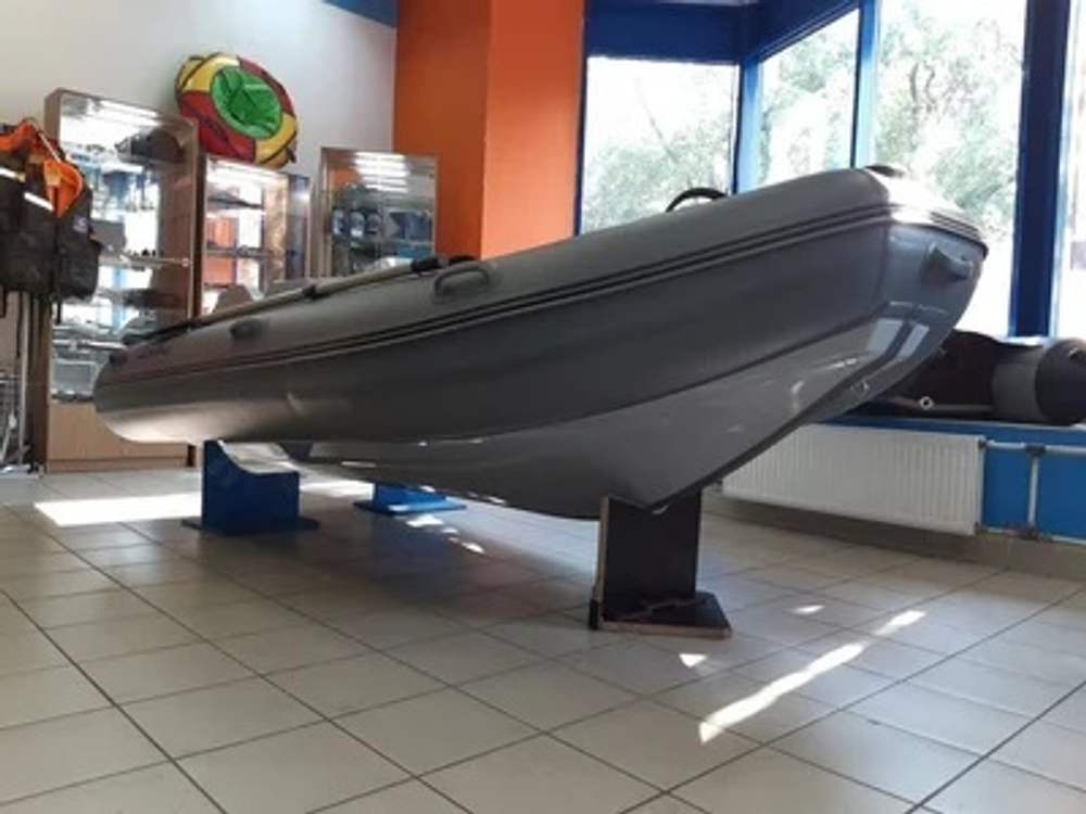 Лодка РИБ АДМИРАЛ 380