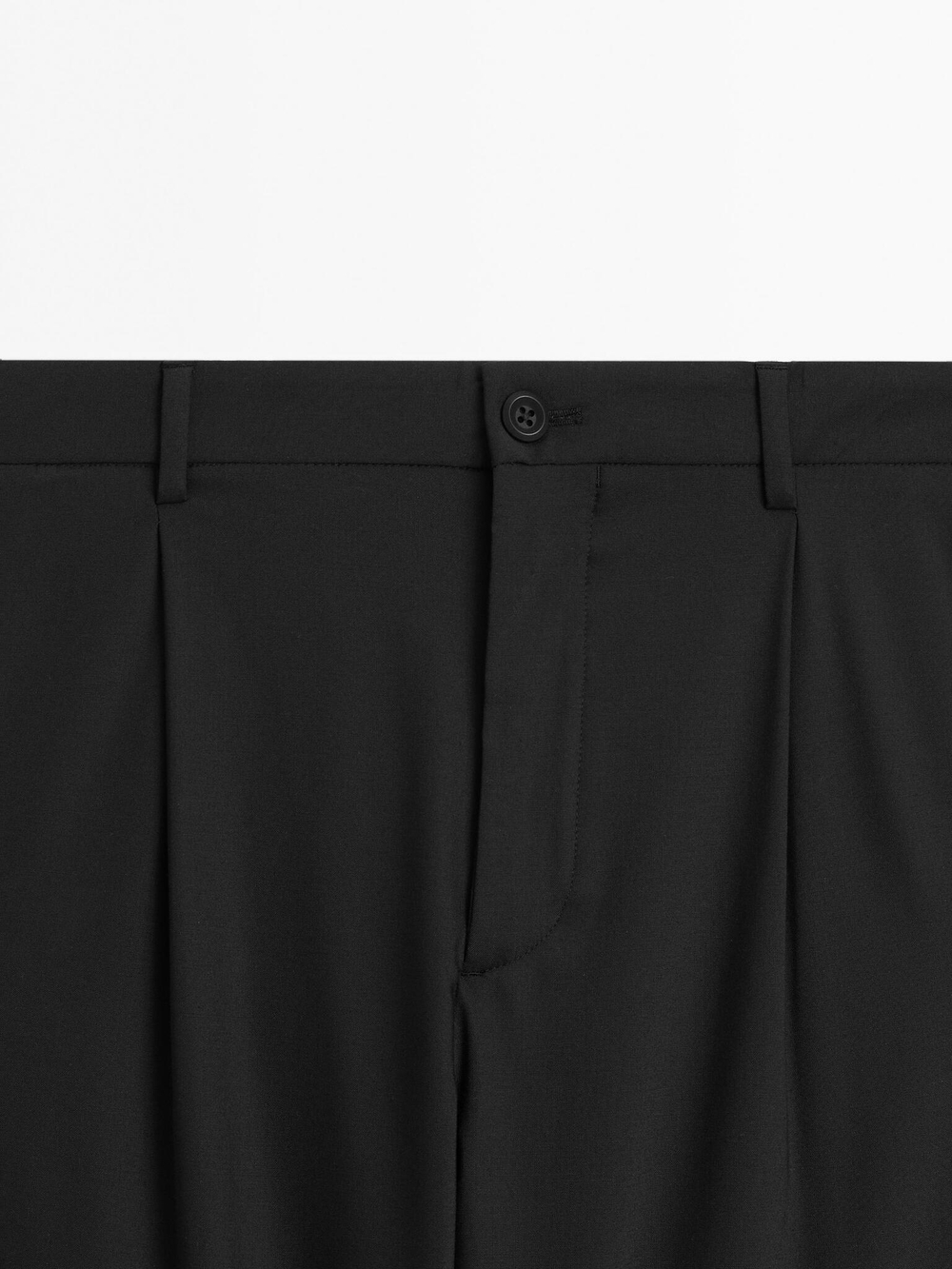 Massimo Dutti Брюки свободного кроя с вытачками, черный