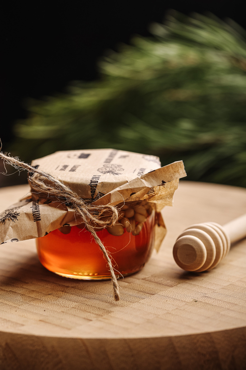 Мед с Кедровым орехом / 130 гр / стеклобанка / Сладкий аромат