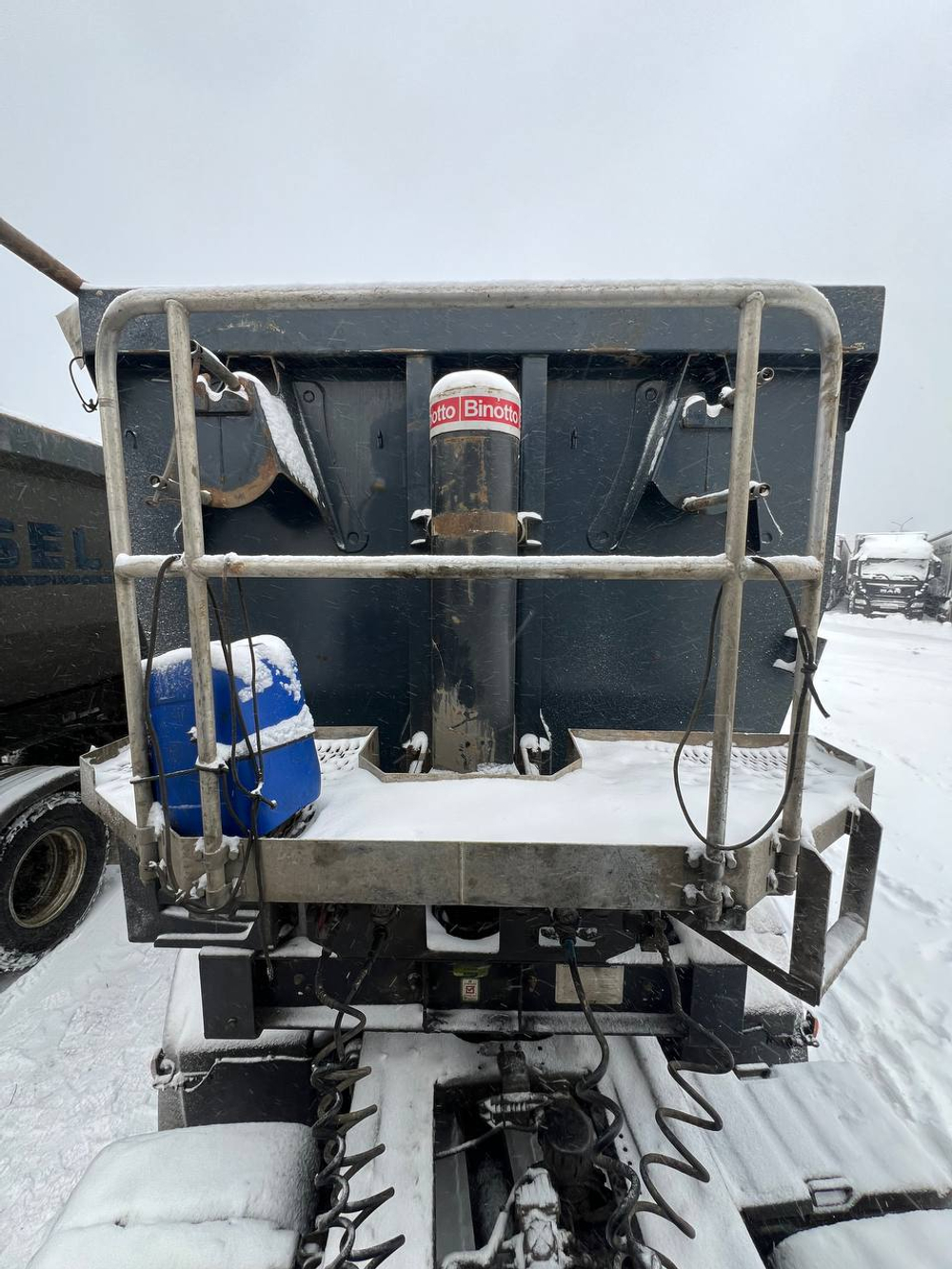 Grunwald 9453 Полуприцеп самосвальный 9453-0000010-50