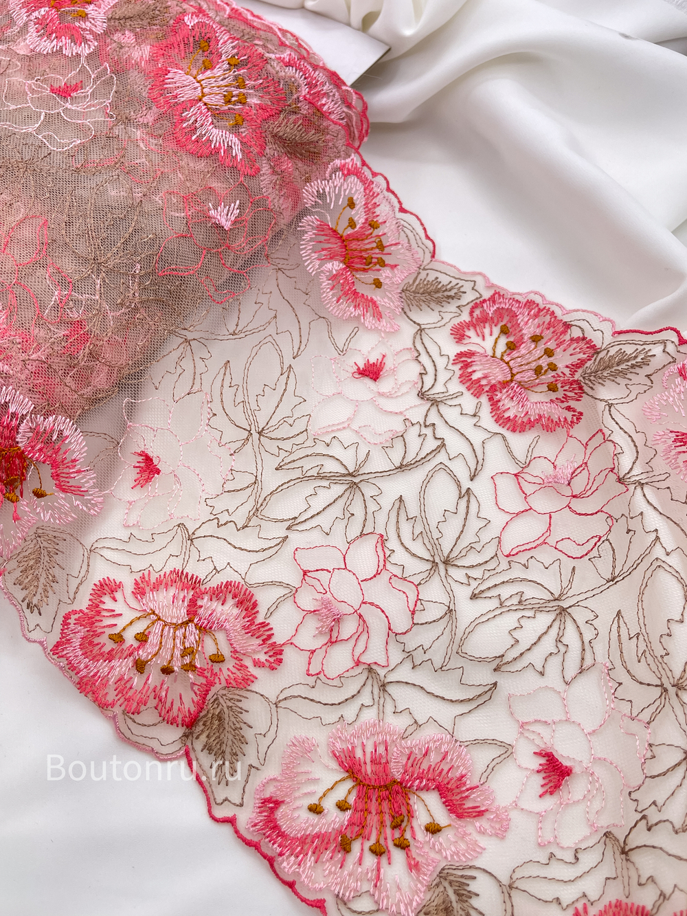 Кружево белое