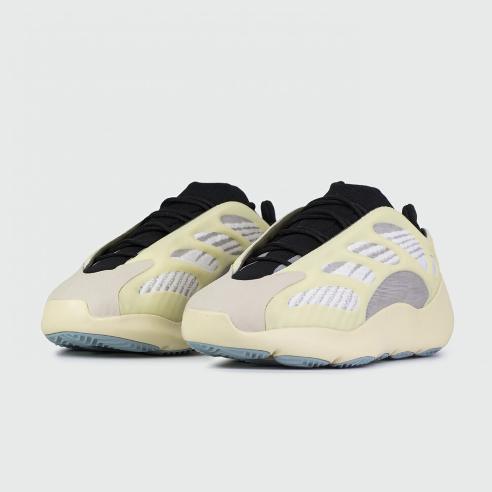 кроссовки Adidas Yeezy 700 v3 Azael Wmns FW4980