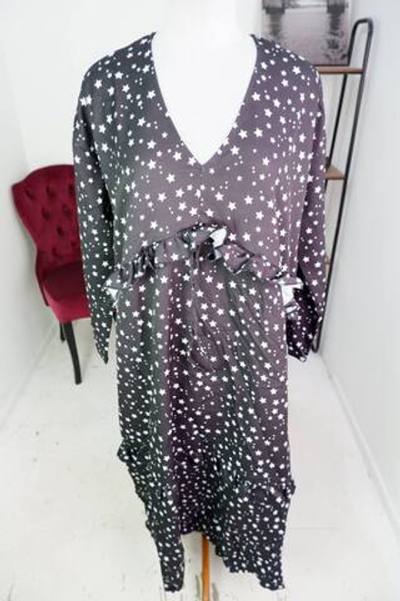 Платье Fiksson для звездного образа, визуально на 42/46 размер, новое