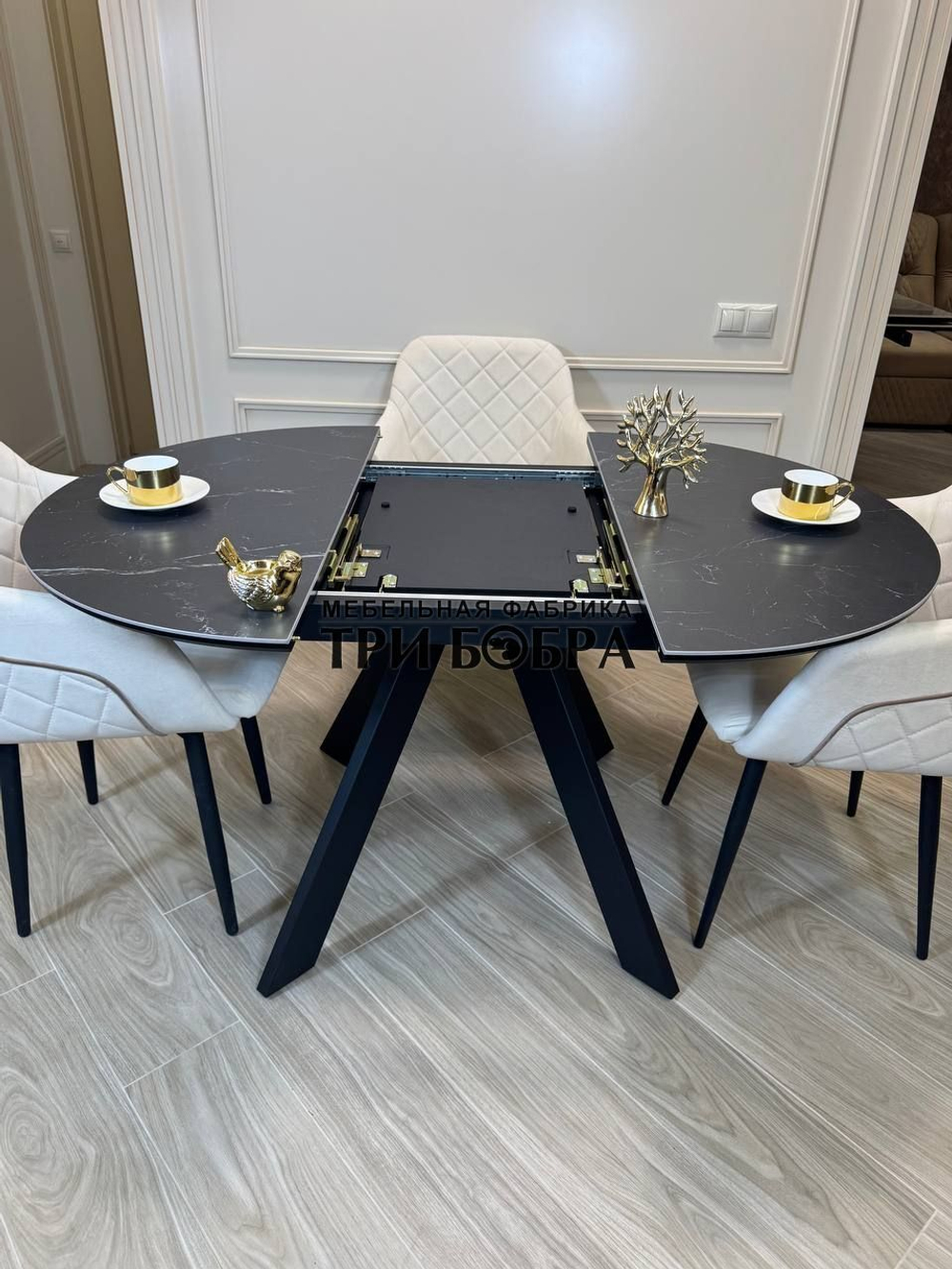 Круглый раздвижной стол "Бонжур", керамогранит, черный мрамор и стулья "ШЕЛЛ"