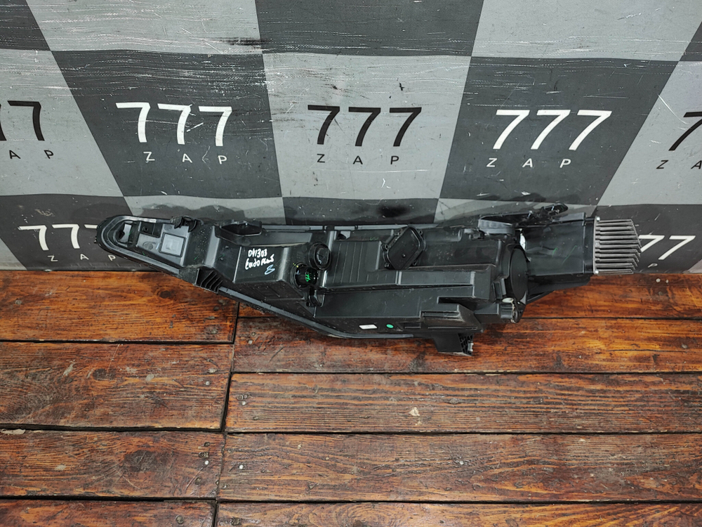 Фара правая LED Changan Eado Plus 20-нв Б/У Оригинал C211F2805010209