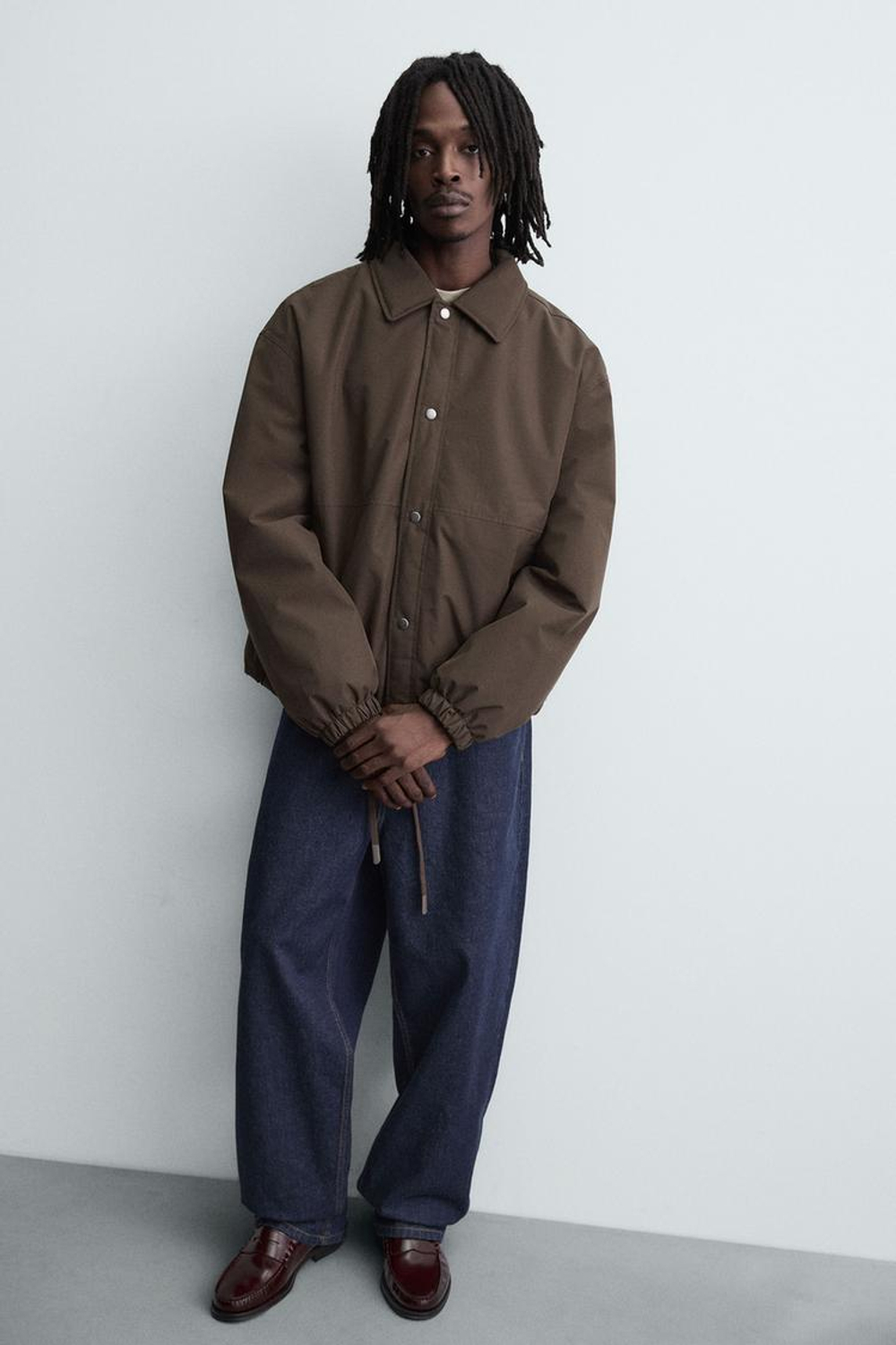 ZARA СТЕГАНАЯ КУРТКА ИЗ ВЫСОКОТЕХНОЛОГИЧНОЙ ТКАНИ, КОРИЧНЕВЫЙ