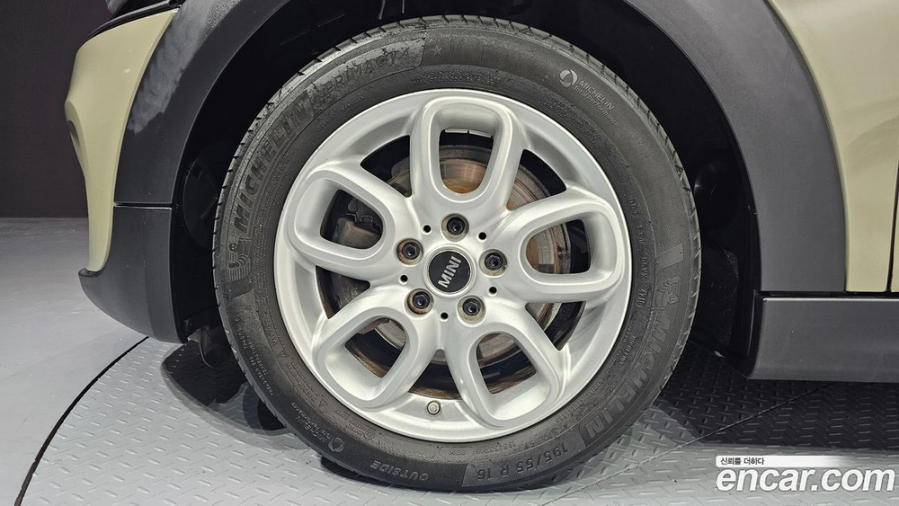 Mini Cooper 5 даерей HIGH (04.2020)