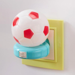 2802330 Ночник пластик от сети "Футбольный мяч" МИКС 8х5,5х5,5 см