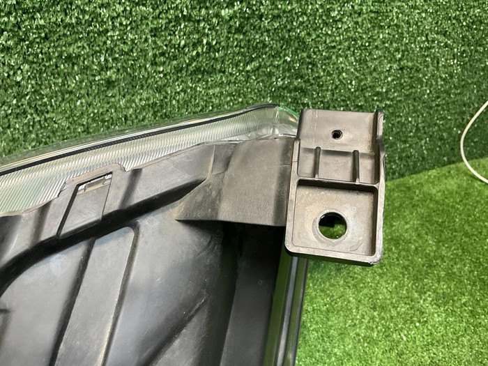 Фара левая Foton Toano (2023-н.в.) галоген