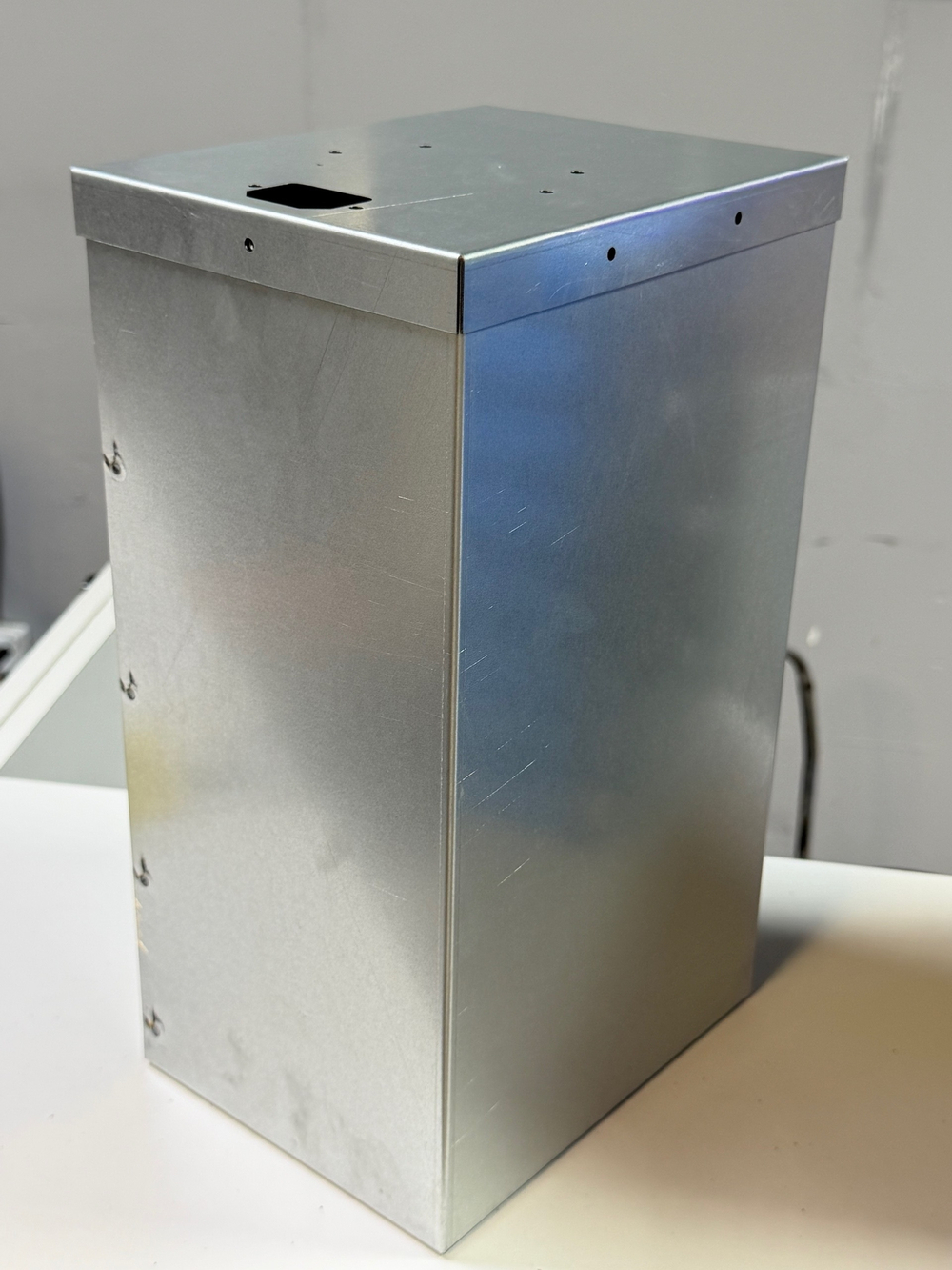 Корпус 190х155х330 (оцинкованный)