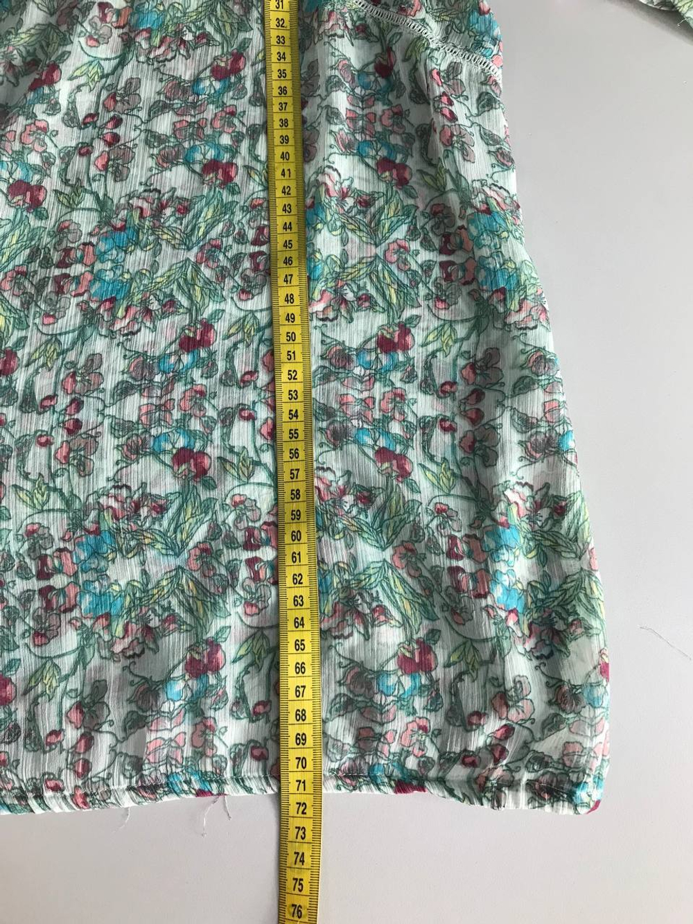 Блузка свободного кроя, визуально на 54 размер