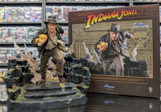 Фигурка Raiders Of The Lost Ark Indiana Jones 8846322 по мотивам фильма "Индиана Джонс: В поисках утраченного ковчега".