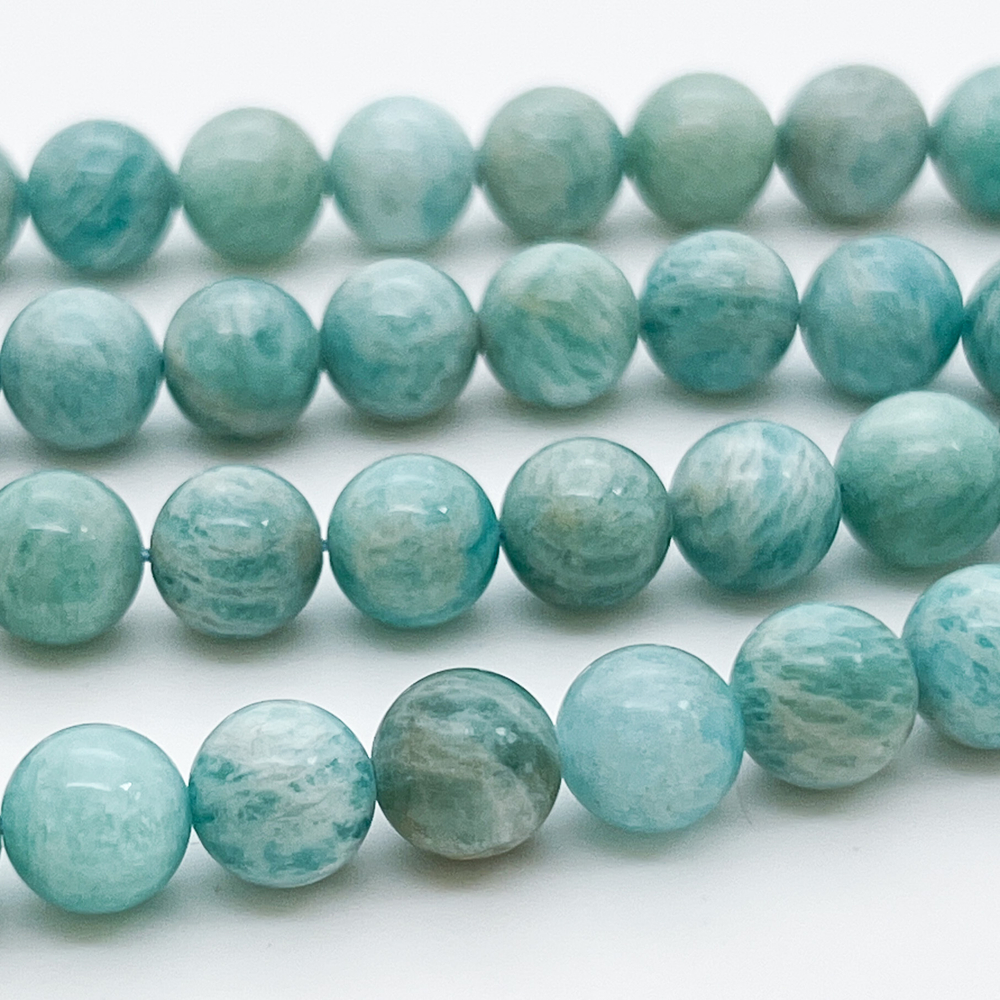 Амазонит бусины, диаметр 8,5-8,7 мм, цена за 11 шт (1/4 нити)