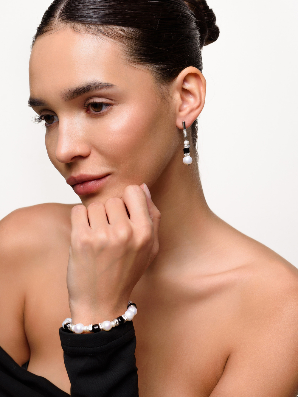 Серьги "Pearl charm" с черным агатом Silver