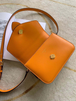 Louis Vuitton Pont 9