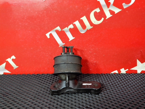 Подушка двигателя передняя правая