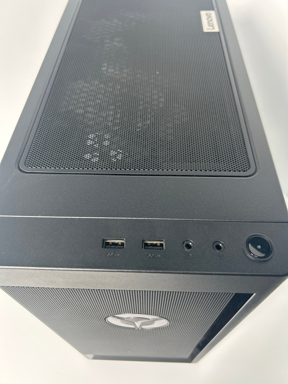 Системный блок игровой Lenovo Legion T5 Gen 5 (90RC00HBRS) AMD Ryzen 5 5600G/RAM 16 GB/HDD 1000GB/SSD 256 GB/GeForce RTX 3060/DOS/черный. Состояние: C2