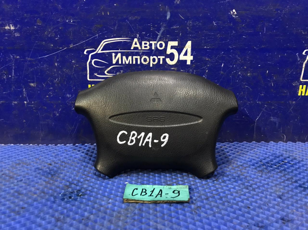 Подушка безопасности водительская MITSUBISHI LANCER 1994