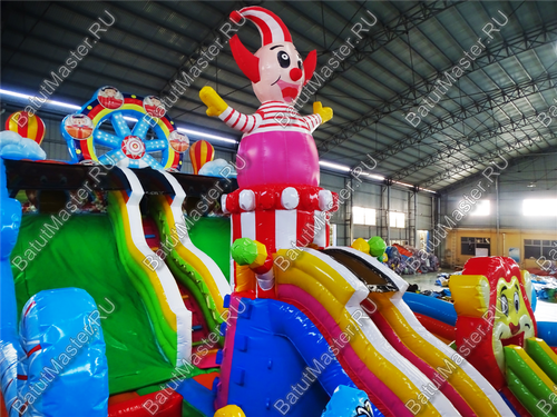 Коммерческий надувной батут "Парк развлечений" 14*7*7,5 м