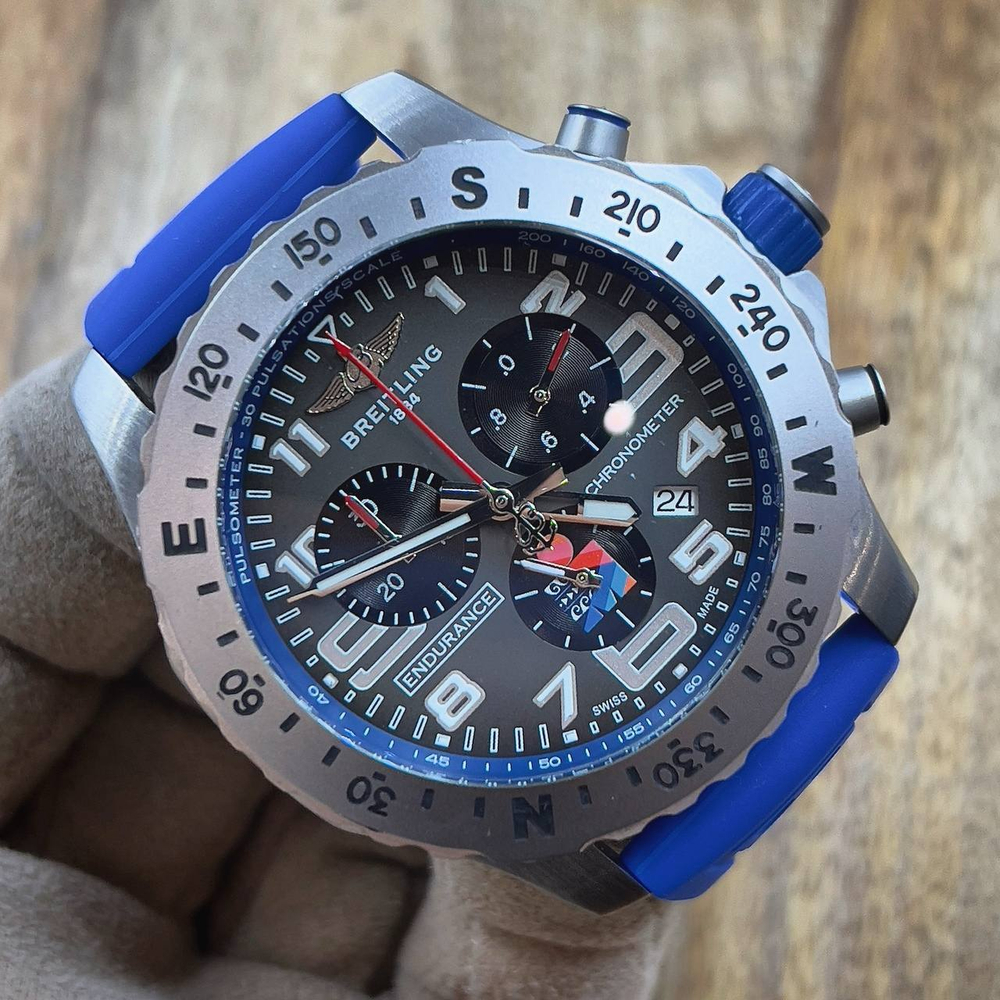 Часы Breitling