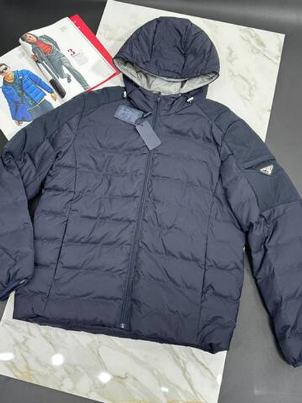 Пуховик Prada