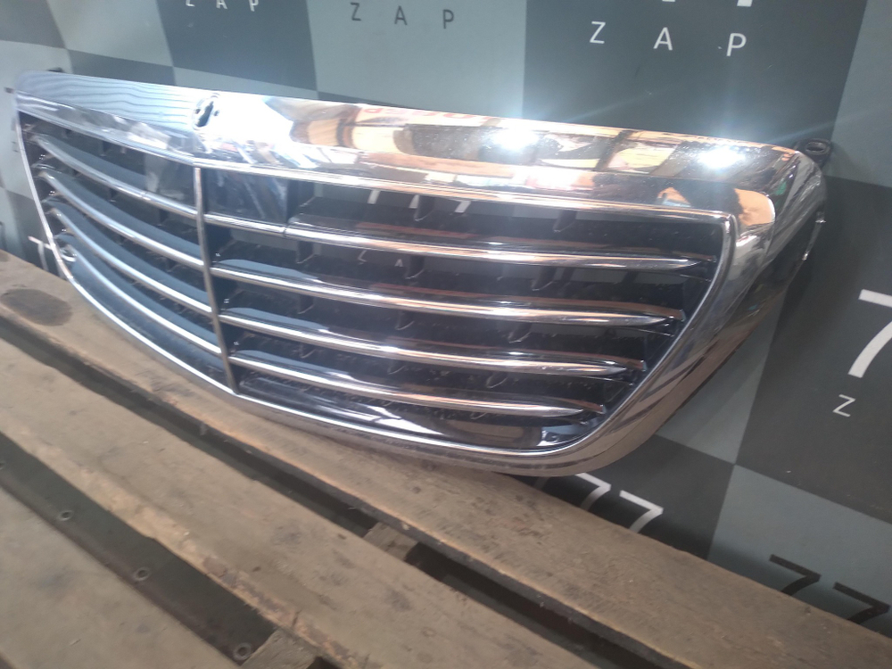 Решетка радиатора Mercedes S-Class (W222) 13-17 Б/У Оригинал A2228800383