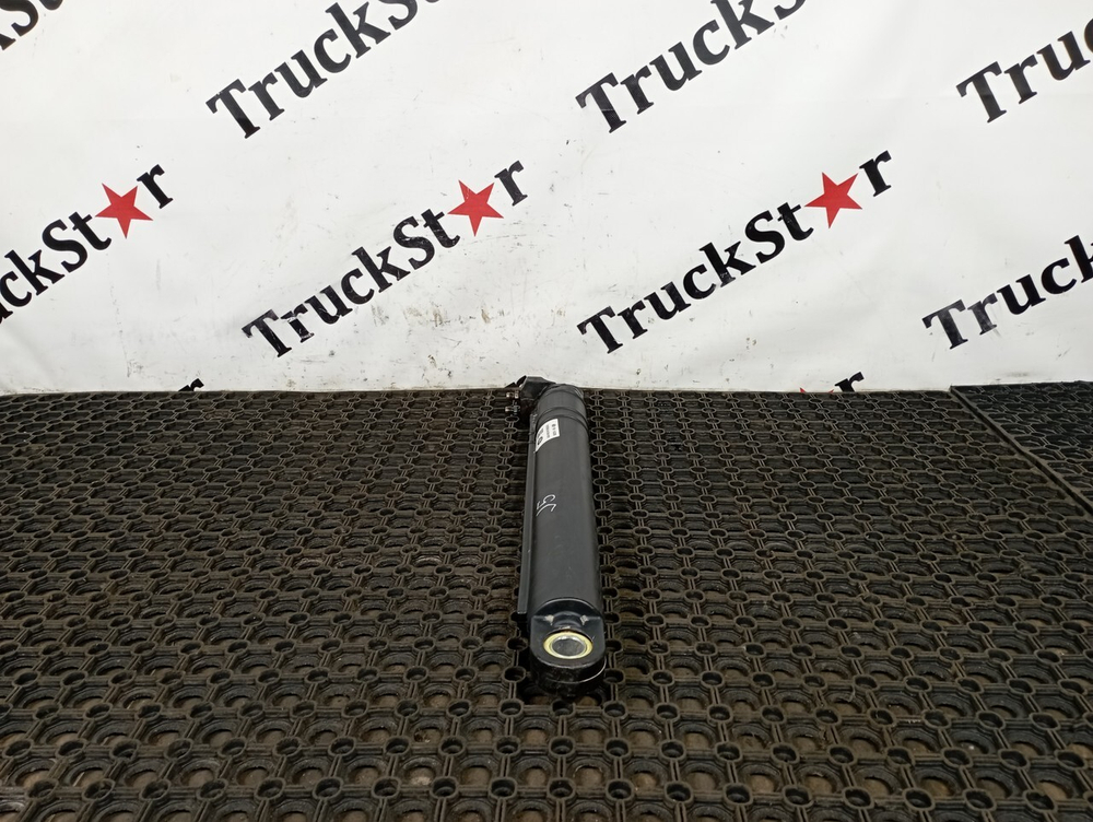 Цилиндр подъёма кабины 2022г.