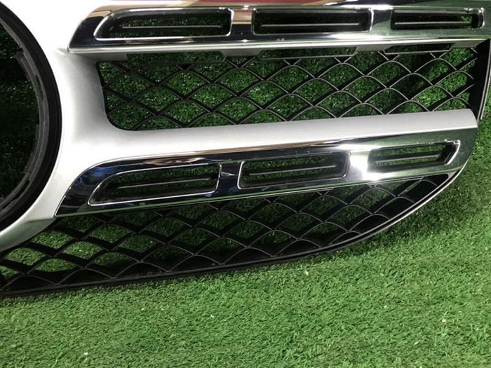 Решетка радиатора Mercedes GLS x167 (2019-2023)