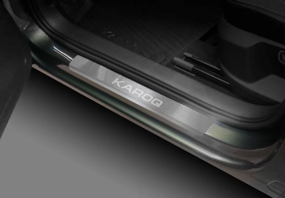 Накладки на пороги AutoMax для Skoda Karoq 2020-н.в., нерж. сталь, с надписью, 4 шт., AMSKKAR01