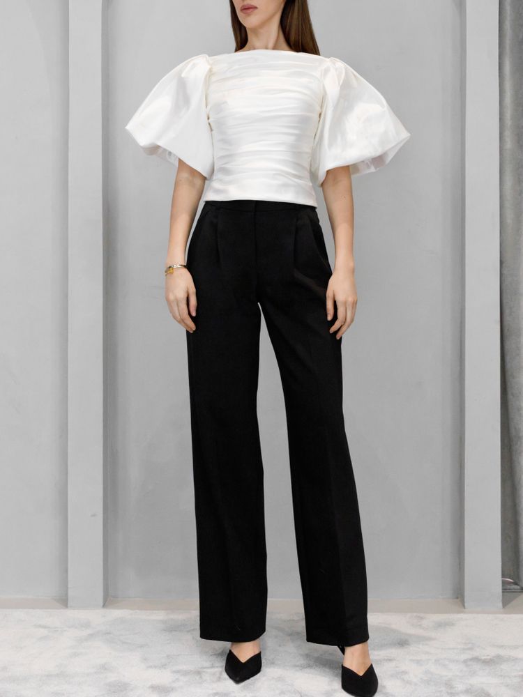 Блуза драпированная из шелка с объемными рукавами