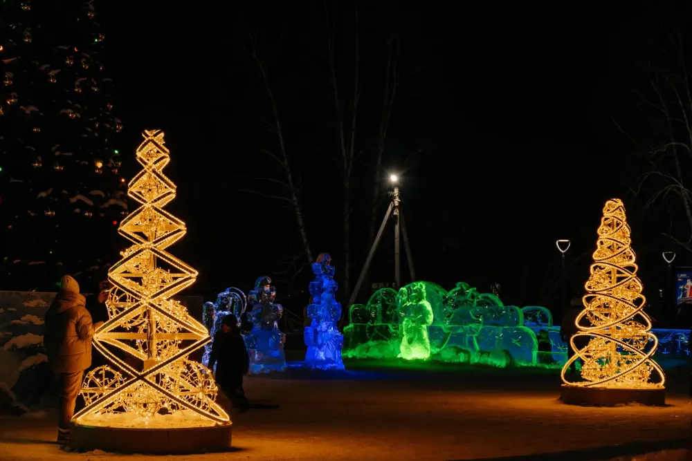 Светодиодная елка из шаров - серия Модерн