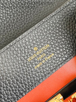 Louis Vuitton Capucines BB