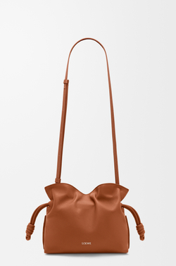 Loewe Мини-клатч Flamenco из телячьей кожи наппа, рыжевато-коричневый