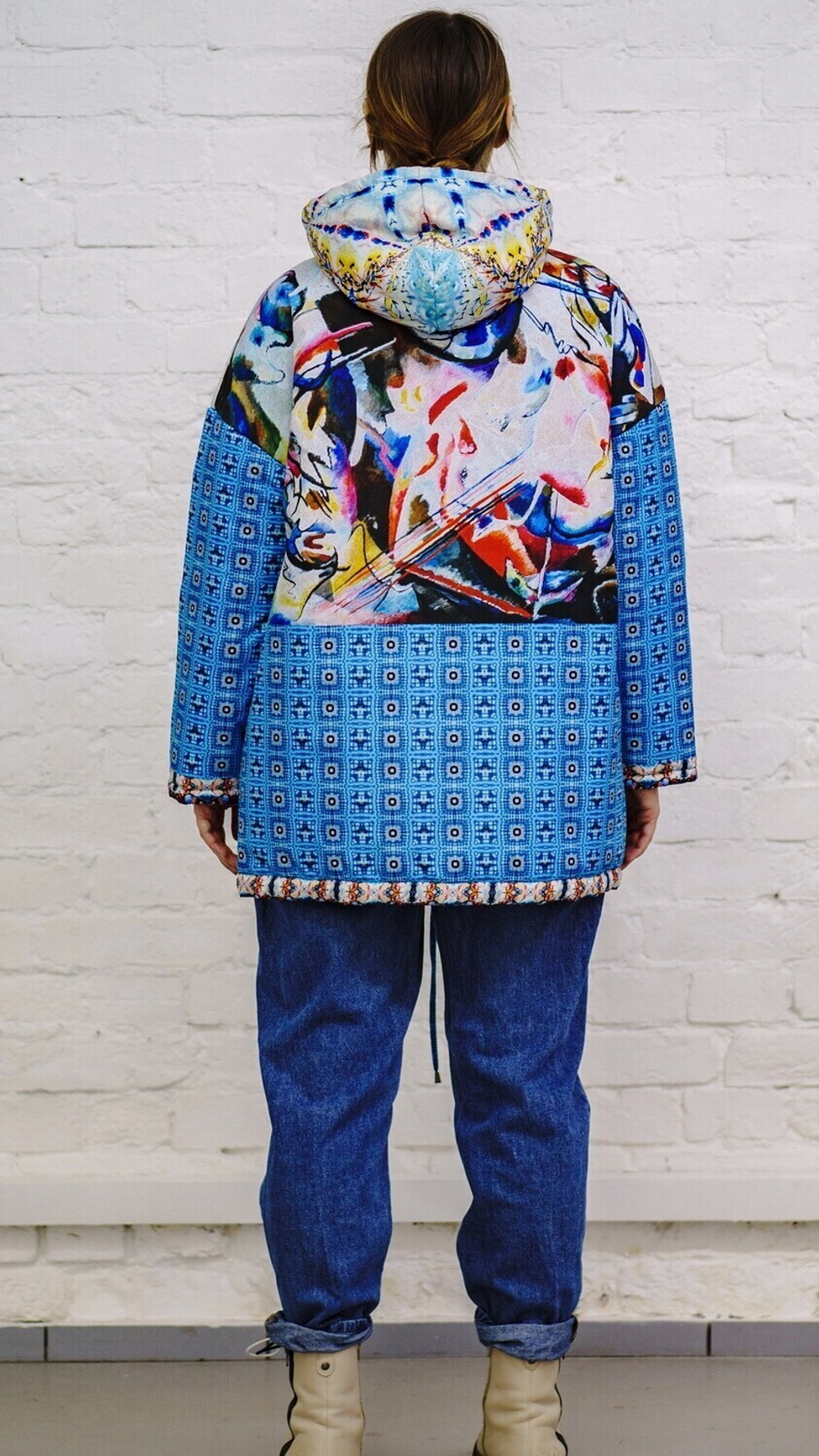 Двусторонняя куртка "Москва Кандинского", по мотивам живописи Василия Кандинского ("Москва. Красная площадь." 1916 г)