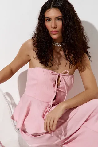 Топ с баской из вискозы розового цвета