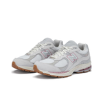 Женские кроссовки New Balance 2002R Gore-Tex 'Grey White' M2002RPM