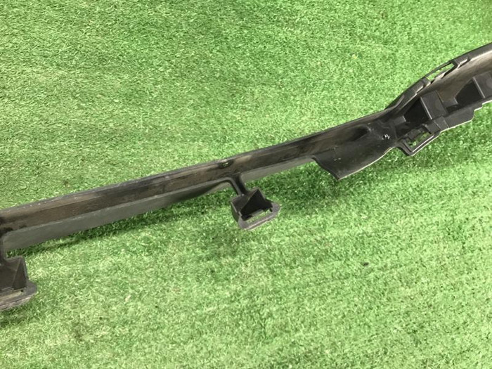 Кронштейн переднего бампера Mercedes S W222 (2017-2020) AMG