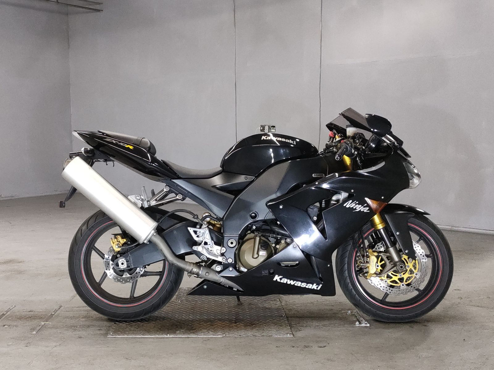 Kawasaki Ninja ZX-10R 041352