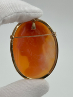 Брошь-кулон Камея на раковине