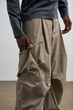 Брюки Nothomme Monterest Distressed Workwear Parachute Pants "Moon White Gray Spot"