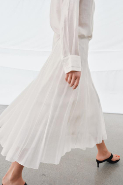 ZARA КОМБИНИРОВАННАЯ СТРУЯЩАЯСЯ ЮБКА — ZW COLLECTION, ЖЕЛТОВАТО-БЕЛЫЙ