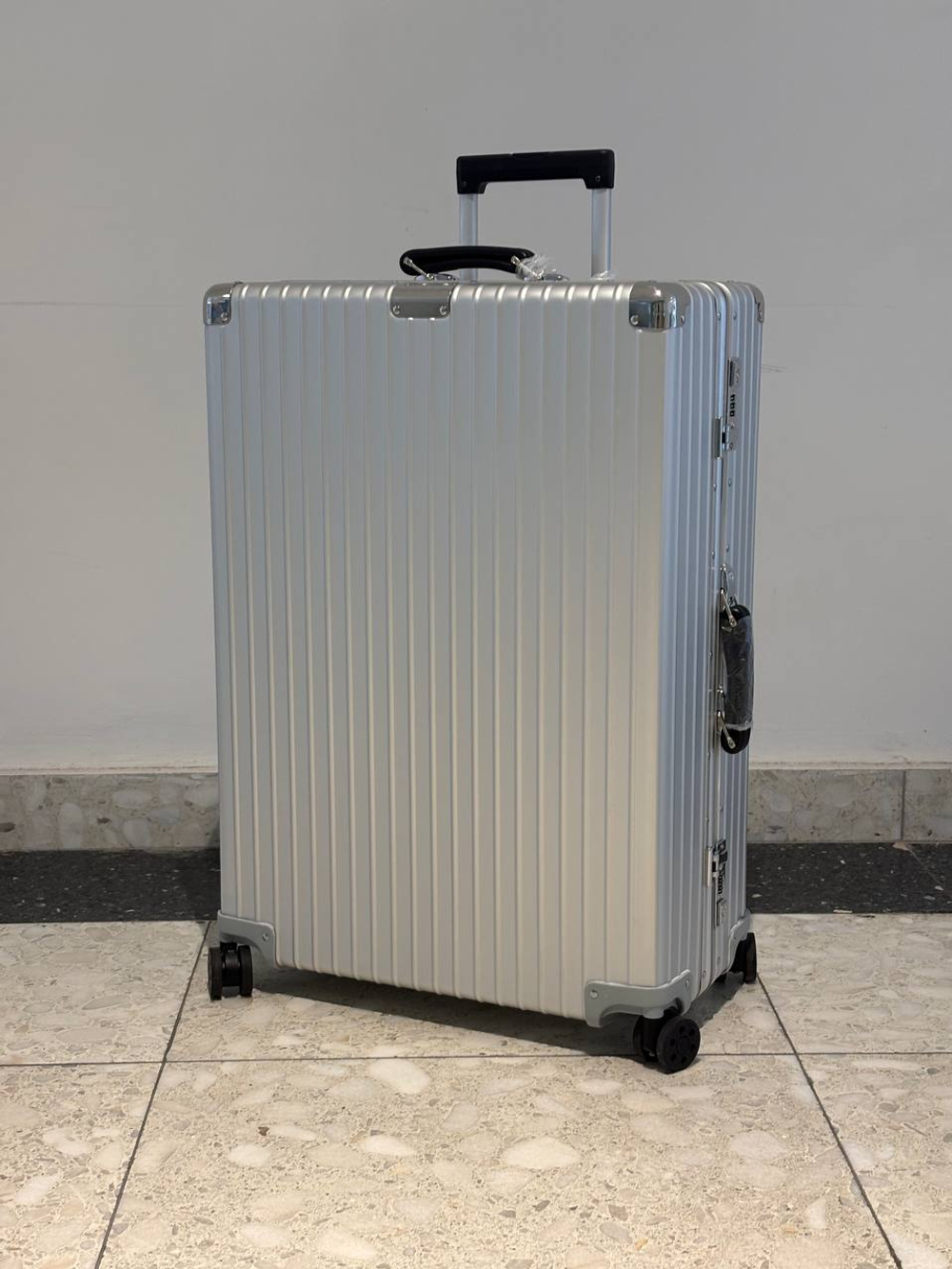 Чемодан Rimowa