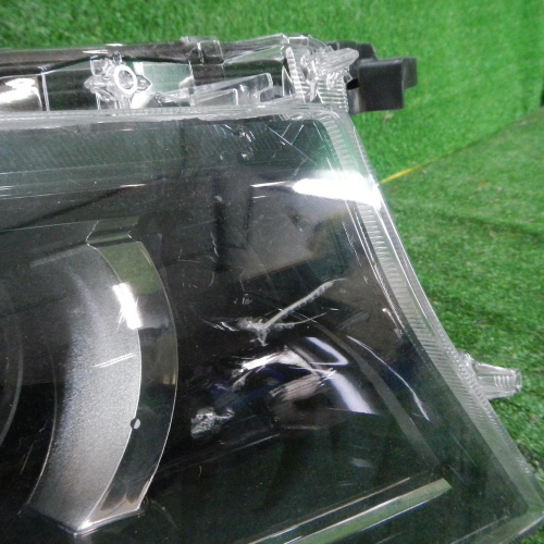 Фара правая Toyota Land Cruiser Prado 150 (2017-н.в.) LED (в пленке)